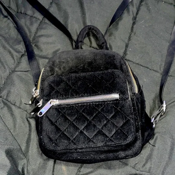 NWT Women\'s Candies Black Backpack Candie main image 3